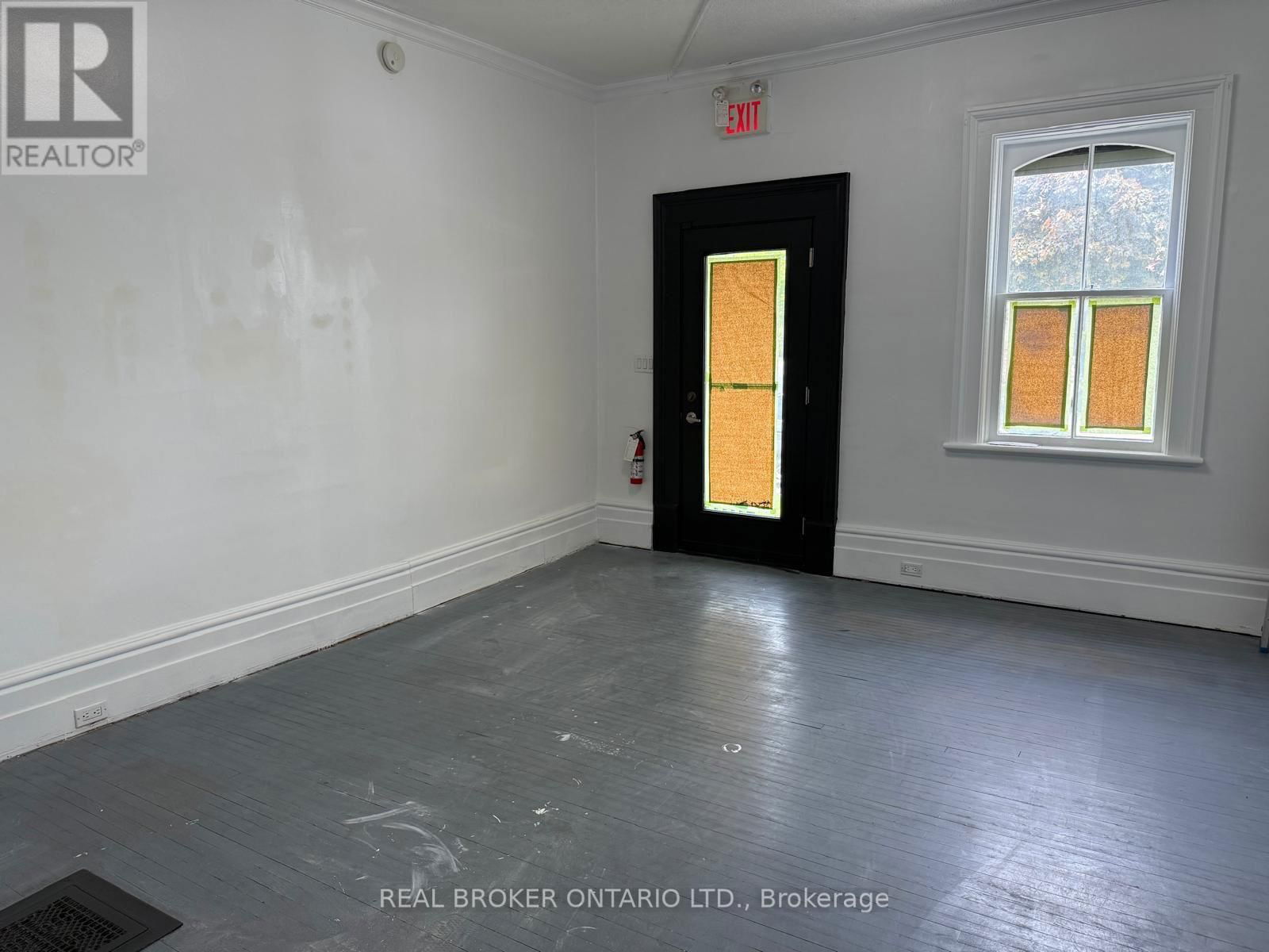 Unit 2 - 234 BROADWAY AVENUE Image 4
