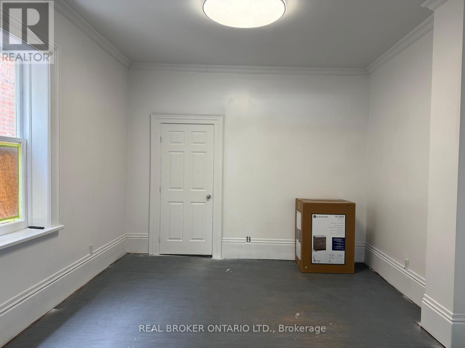 Unit 2 - 234 BROADWAY AVENUE Image 5