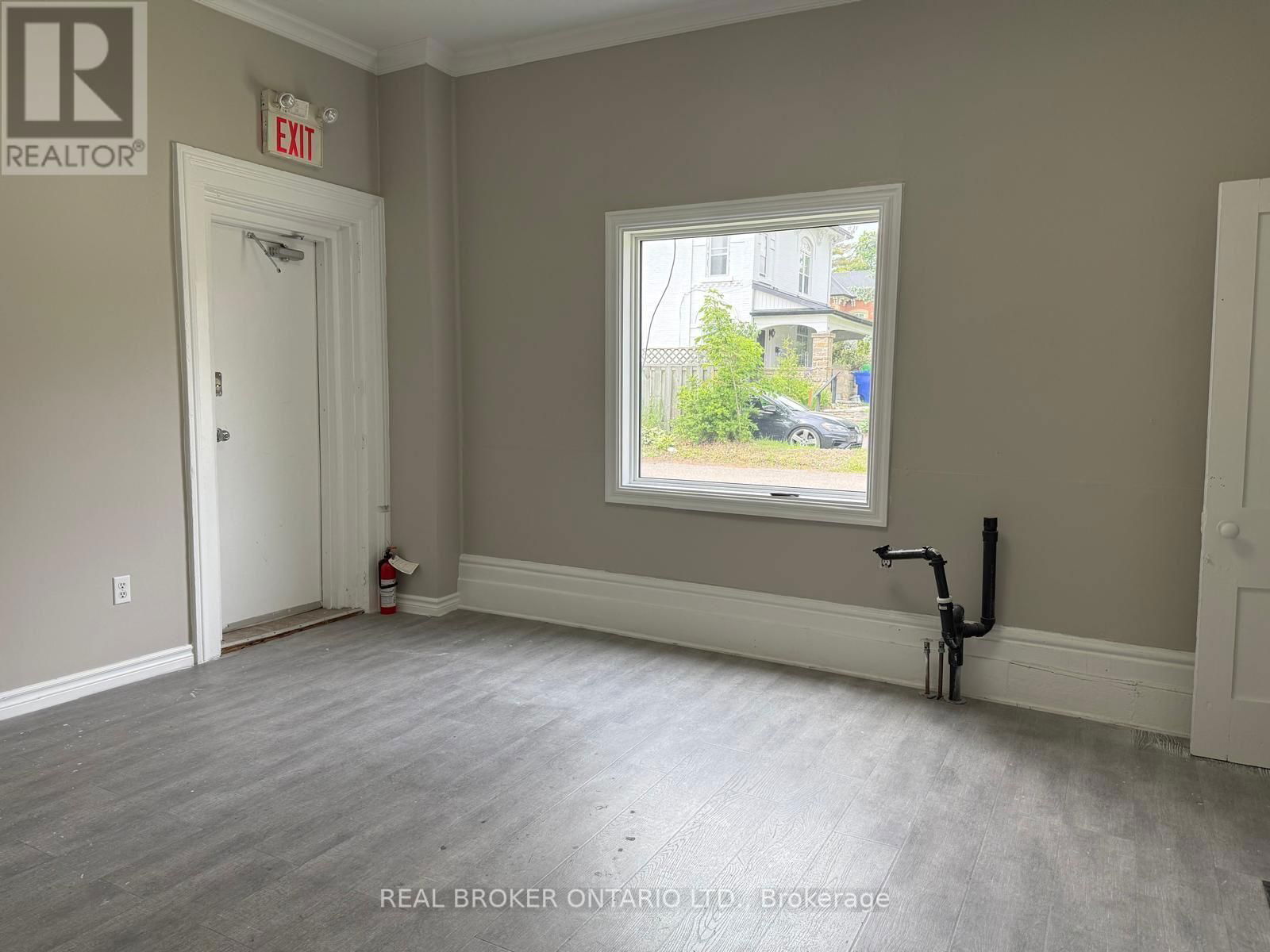 Unit 2 - 234 BROADWAY AVENUE Image 6