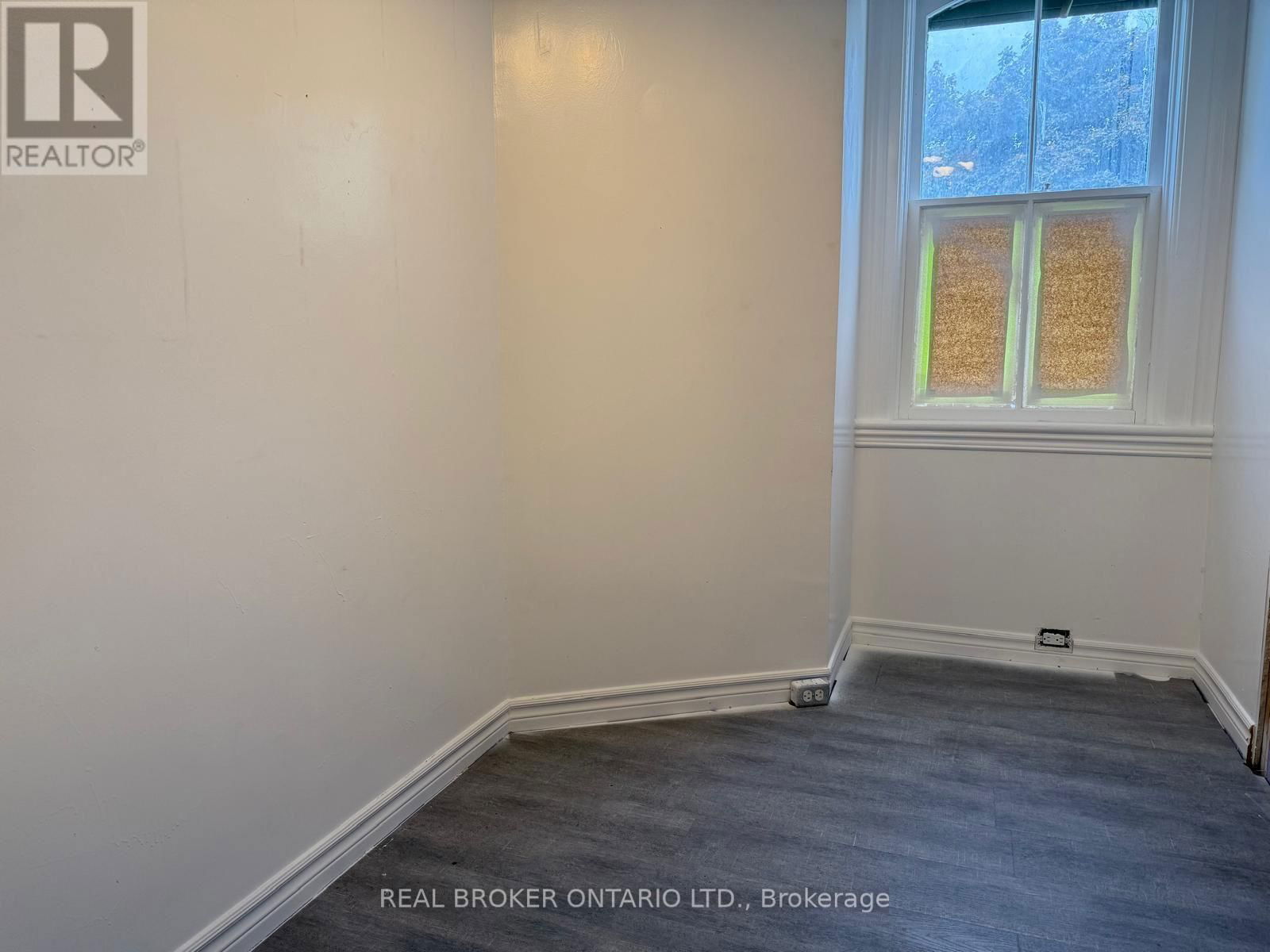 Unit 2 - 234 BROADWAY AVENUE Image 8