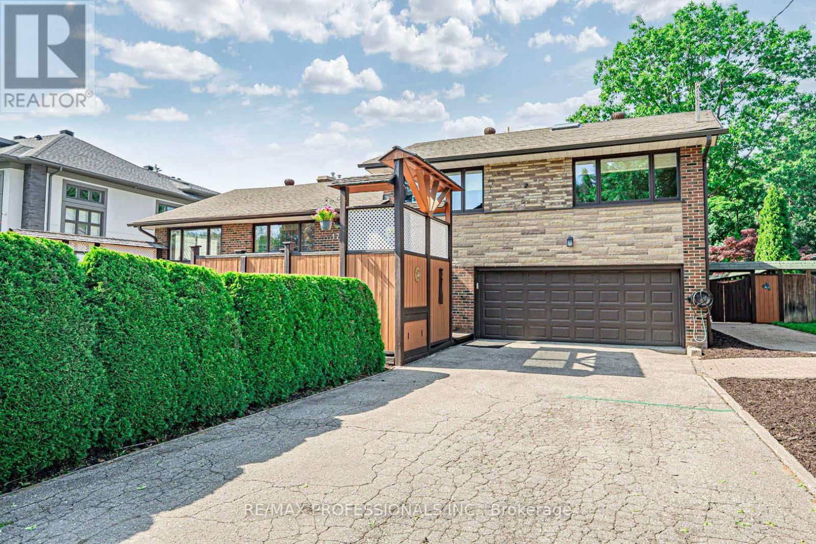 1746 LINCOLNSHIRE BOULEVARD Image 7