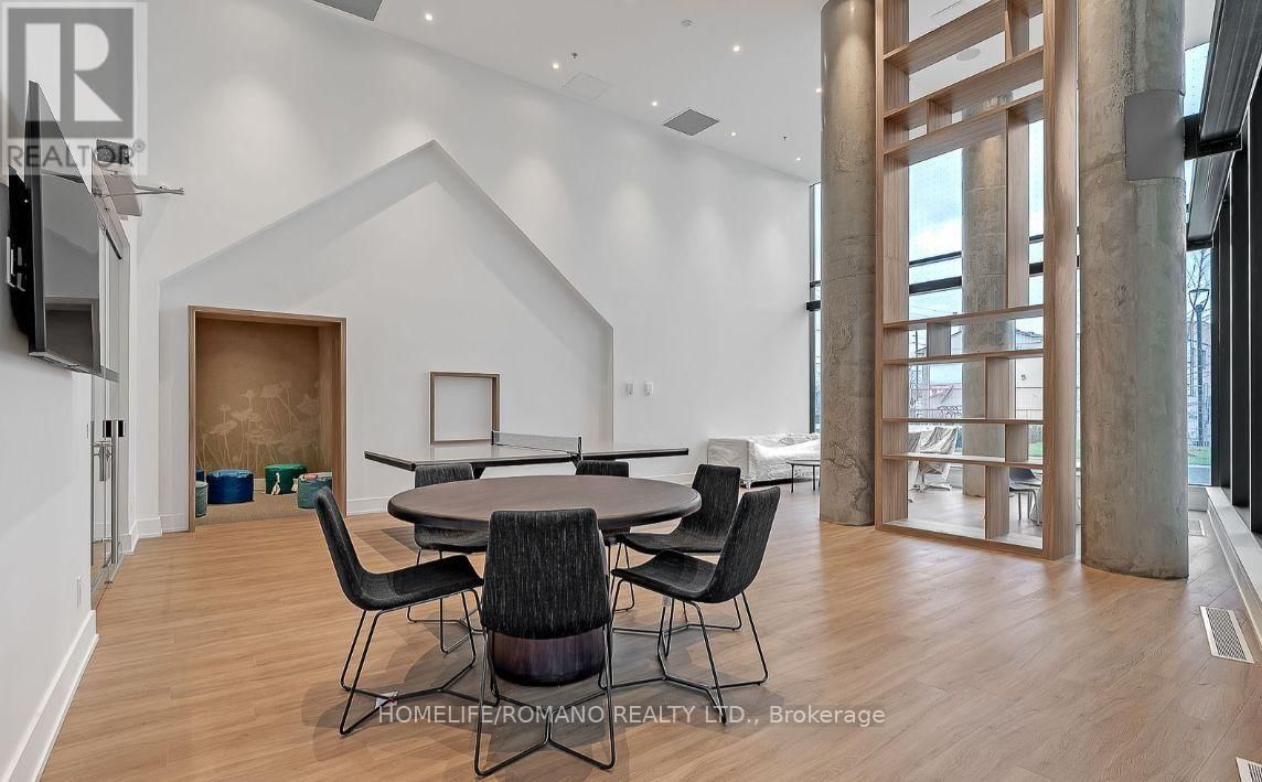 1014 - 3100 KEELE STREET Image 12