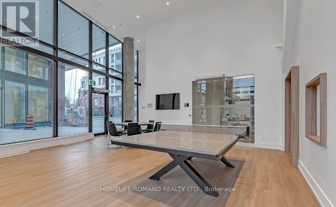 1014 - 3100 KEELE STREET Image 14