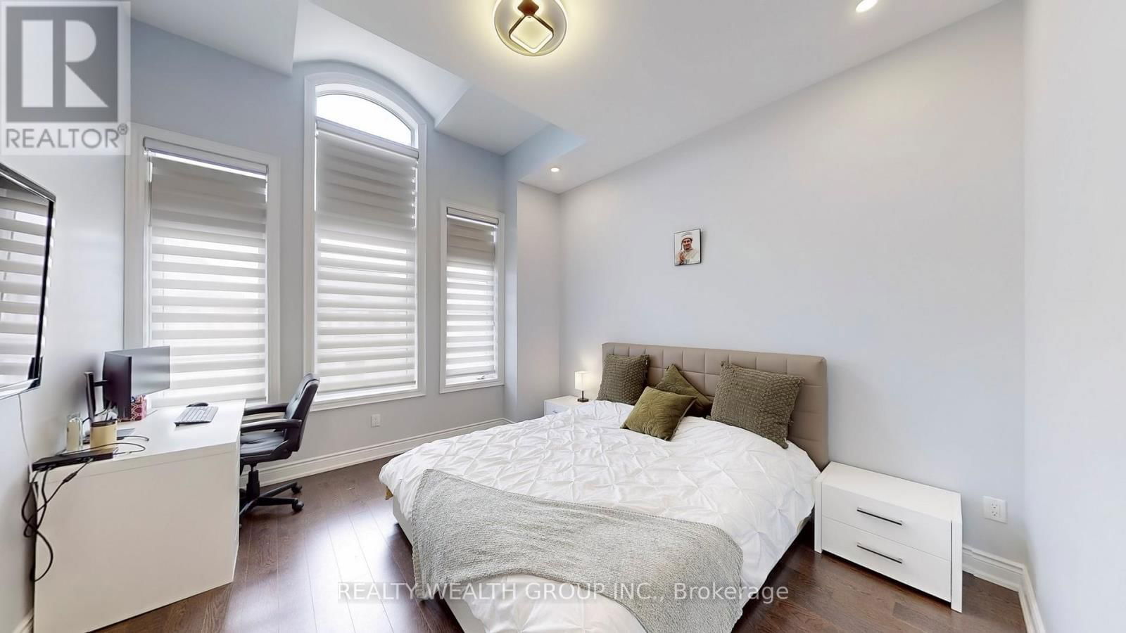 3125 PARSONAGE CRESCENT Image 27