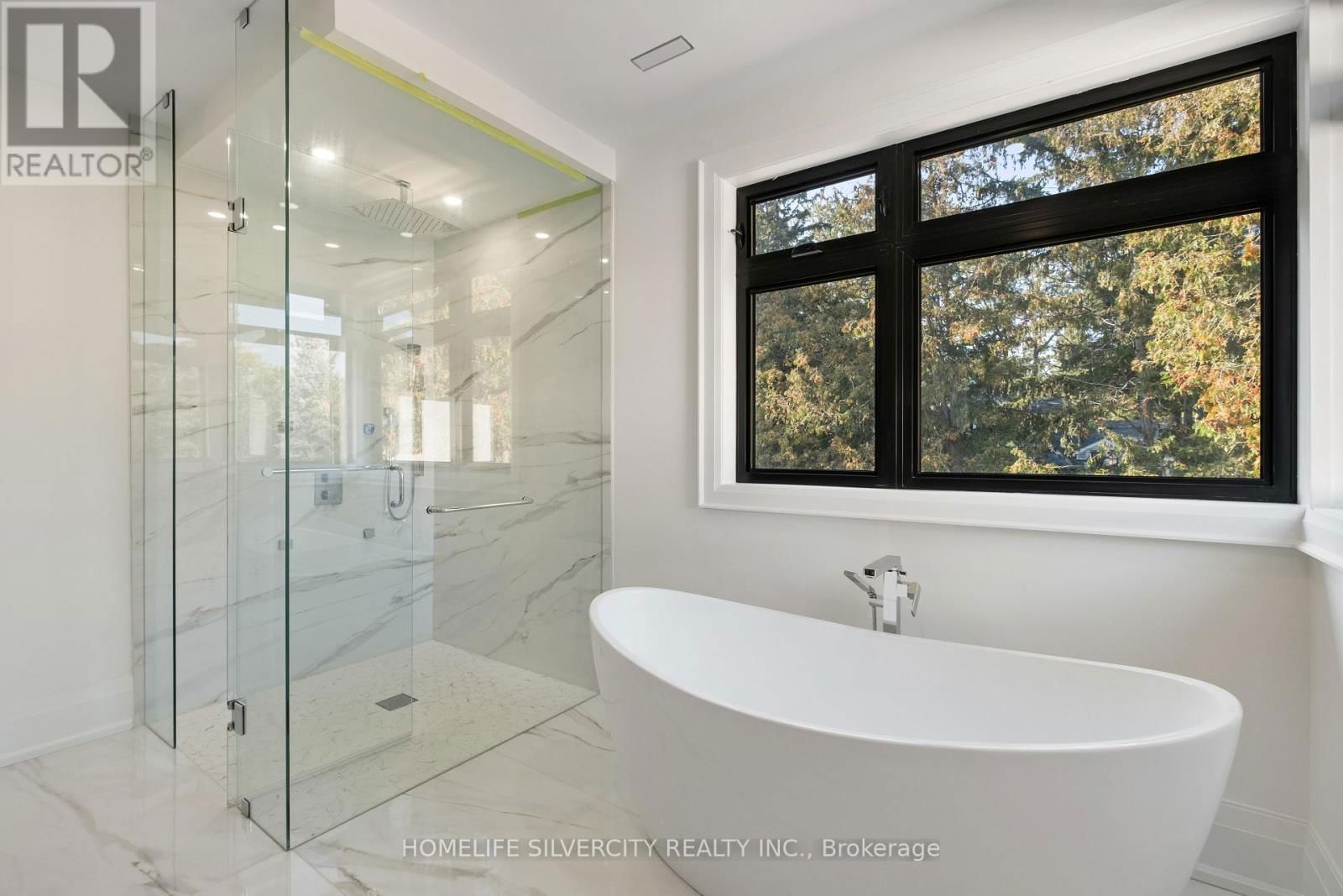 1610 KENMUIR AVENUE Image 26