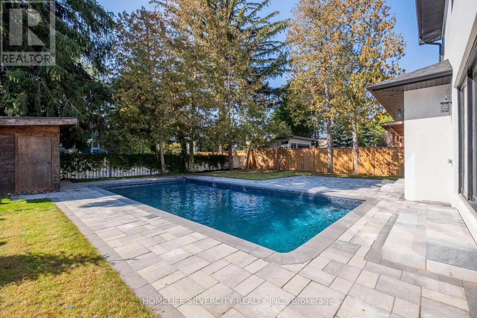 1610 KENMUIR AVENUE Image 5