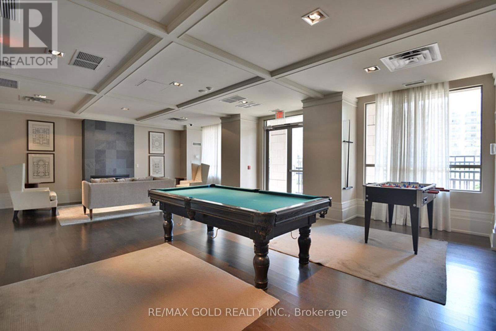 1102 - 388 PRINCE OF WALES DRIVE Image 25