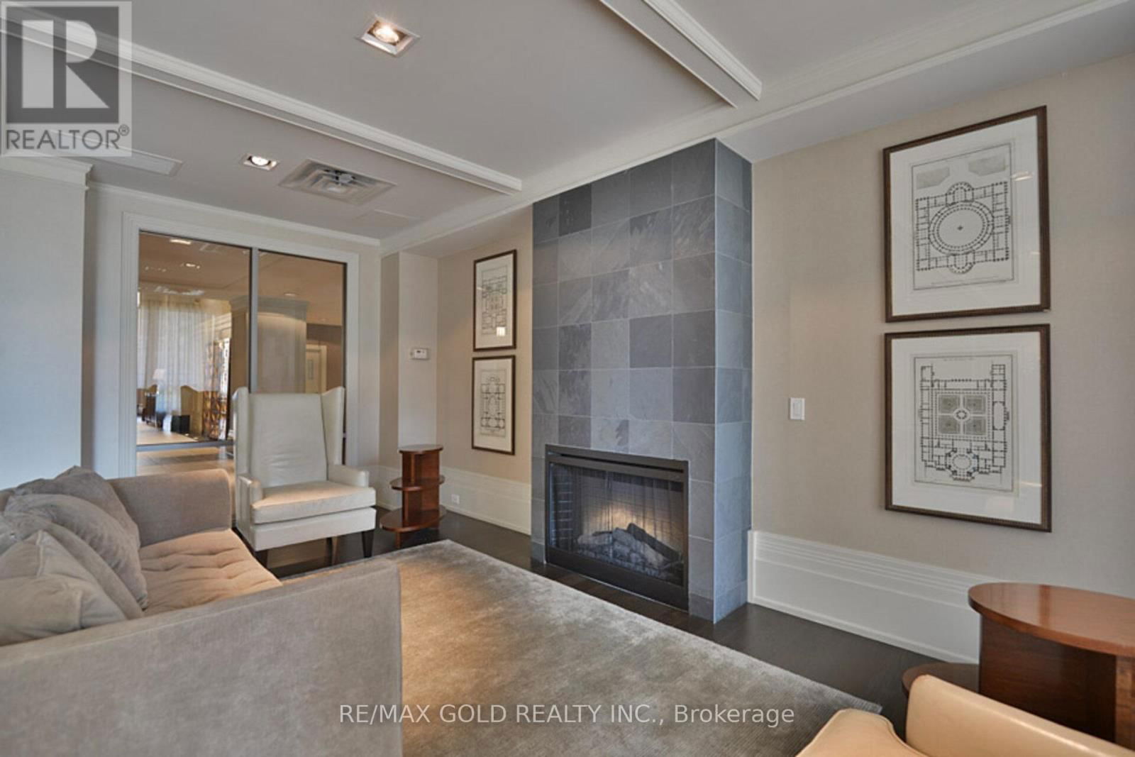 1102 - 388 PRINCE OF WALES DRIVE Image 26