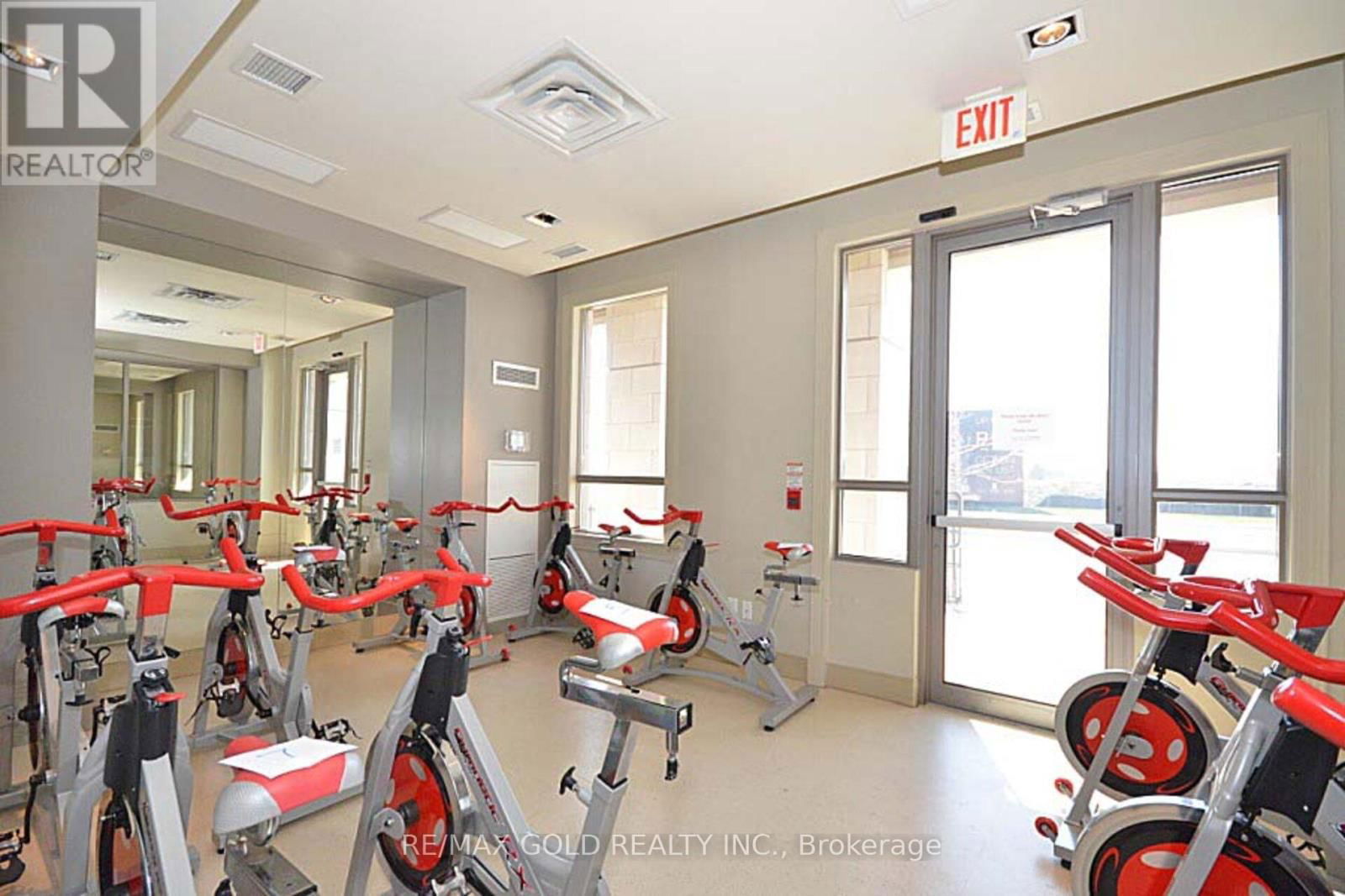 1102 - 388 PRINCE OF WALES DRIVE Image 34