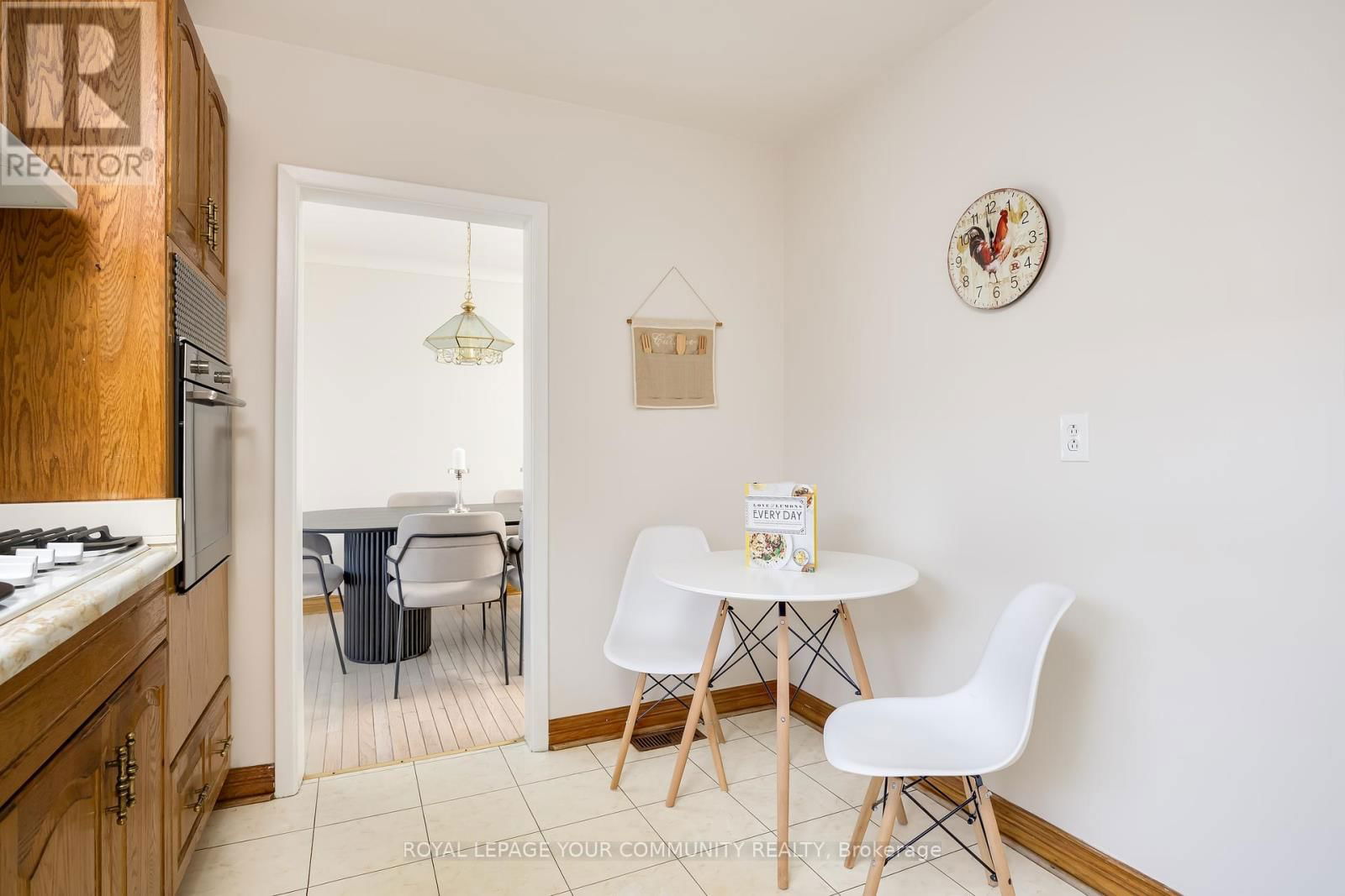 19 ACME CRESCENT Image 12