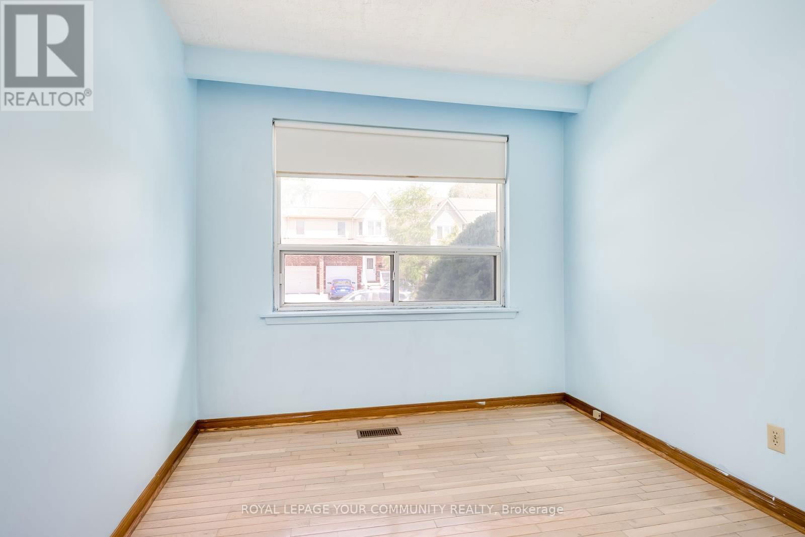19 ACME CRESCENT Image 17