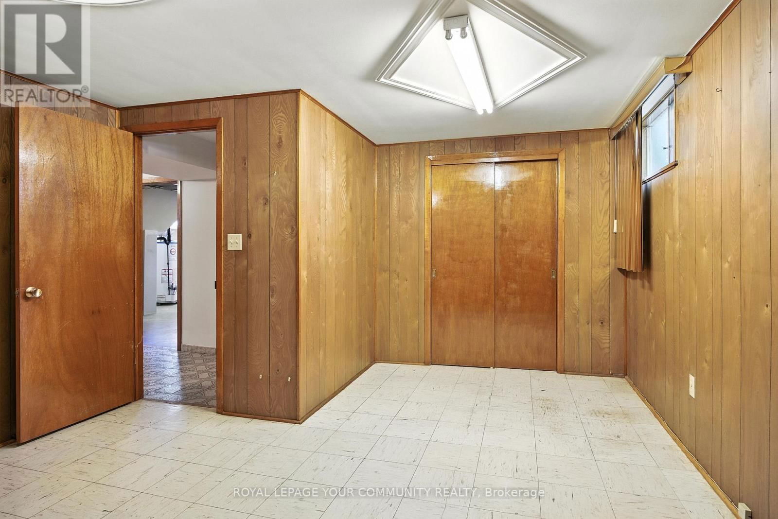 19 ACME CRESCENT Image 23