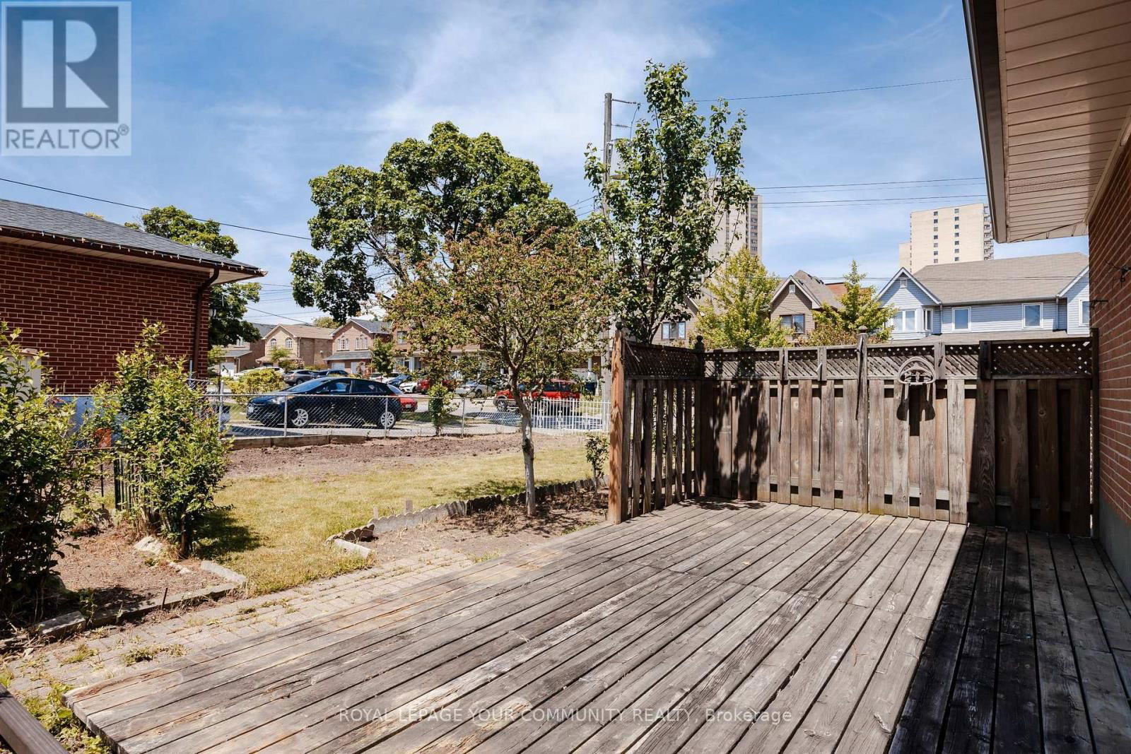 19 ACME CRESCENT Image 28