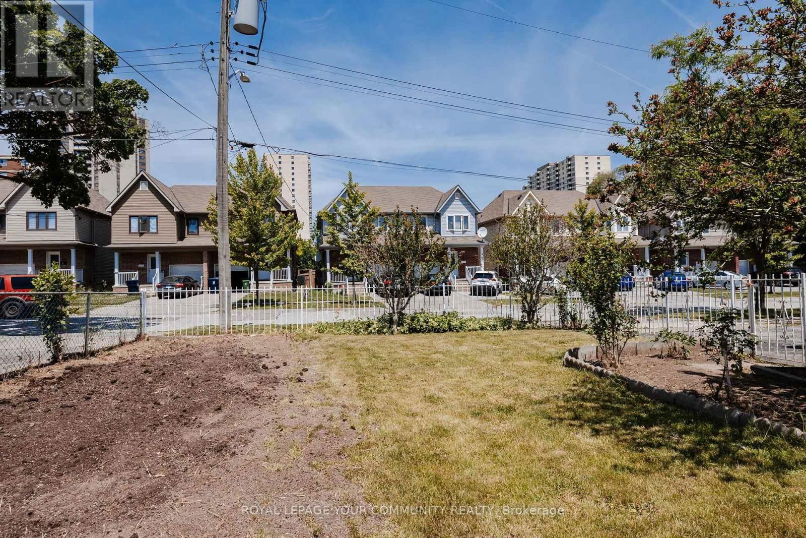 19 ACME CRESCENT Image 32