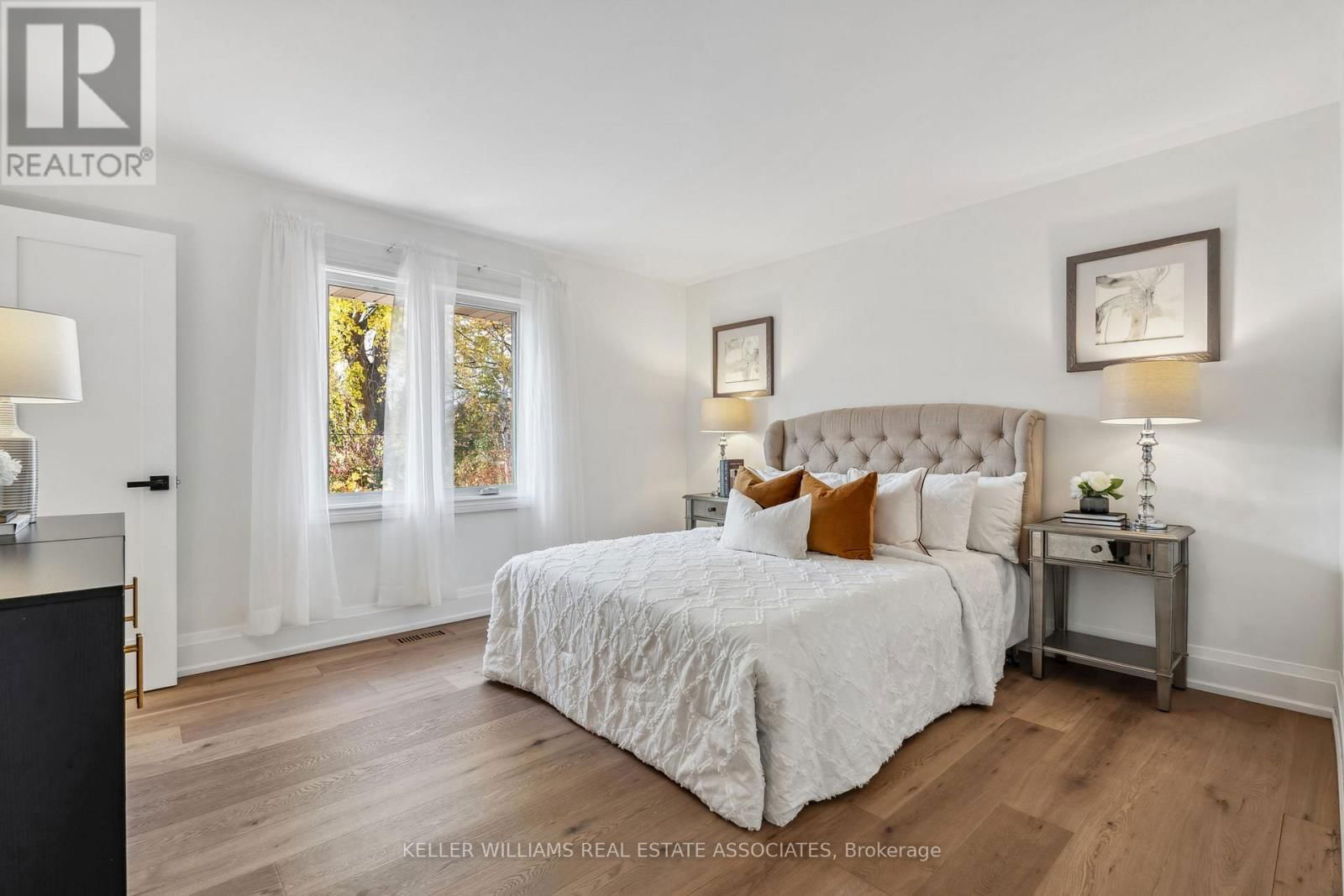 20 SUBURBAN DRIVE Image 12