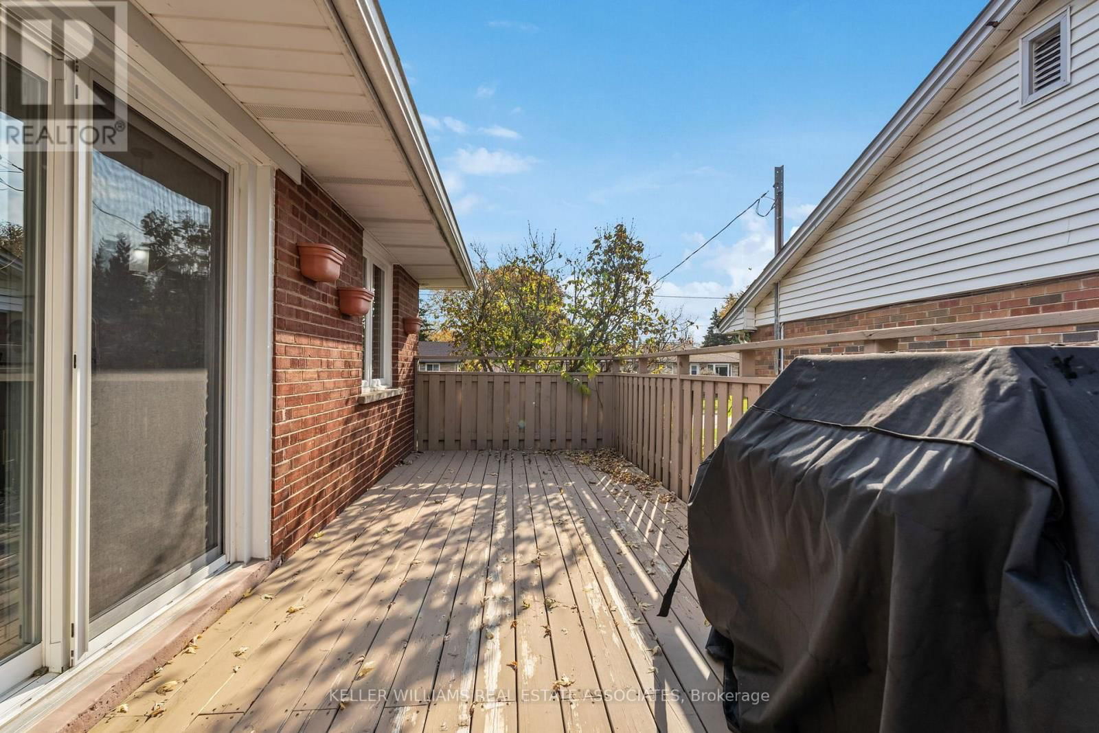 20 SUBURBAN DRIVE Image 31