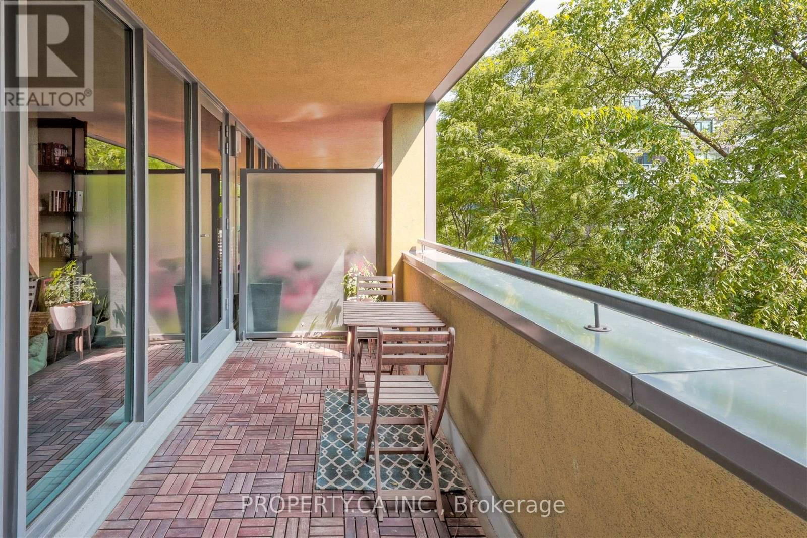 303 - 25 RITCHIE AVENUE Image 13