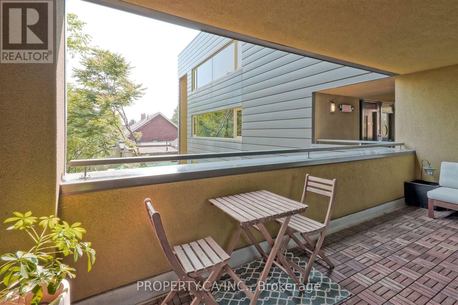 303 - 25 RITCHIE AVENUE Image 15