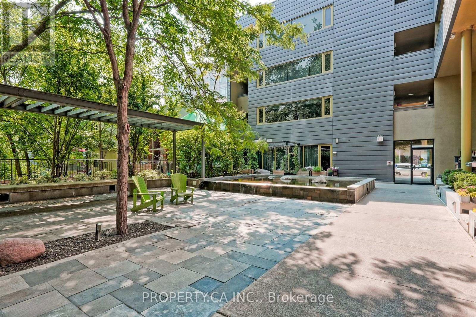 303 - 25 RITCHIE AVENUE Image 18