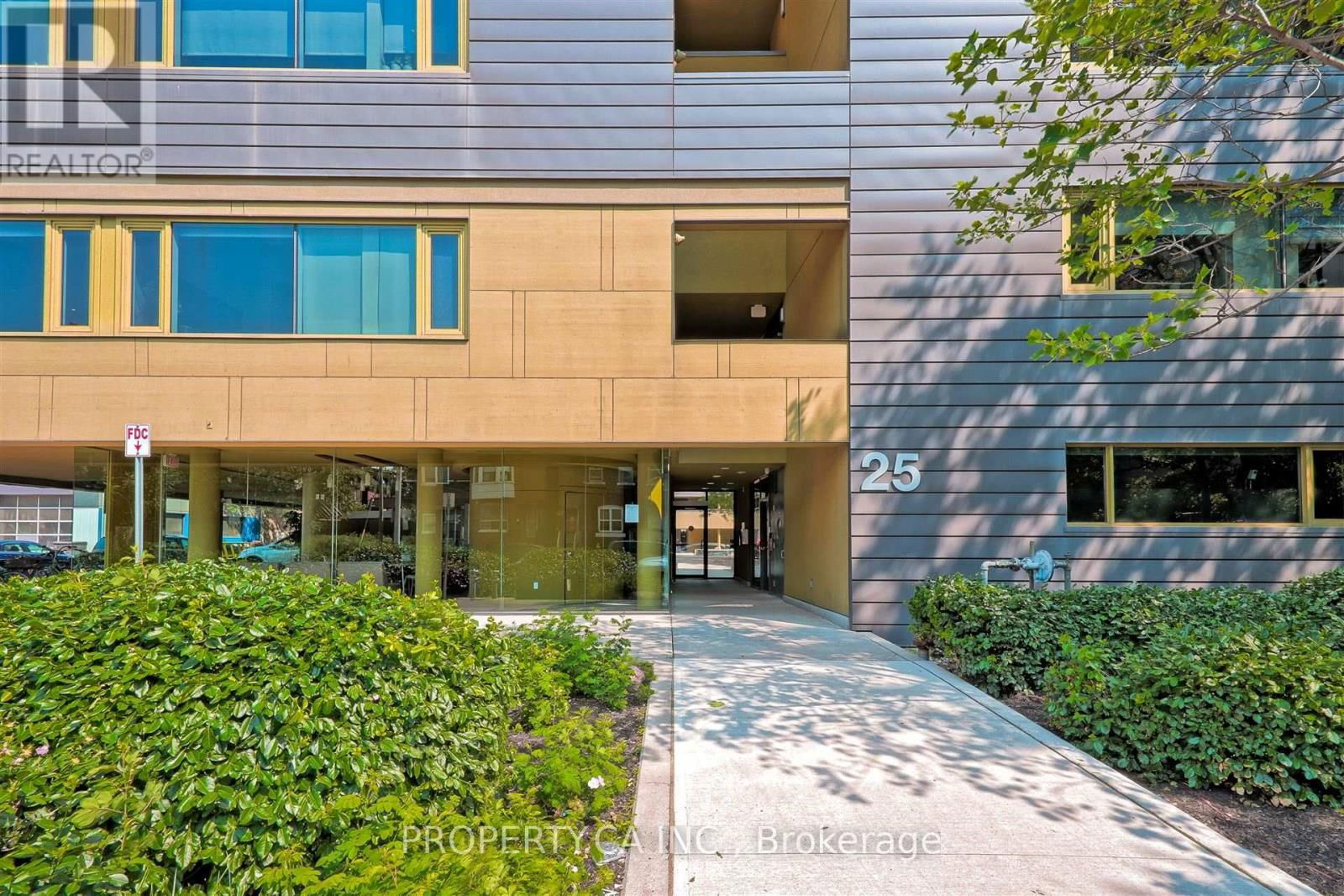 303 - 25 RITCHIE AVENUE Image 22