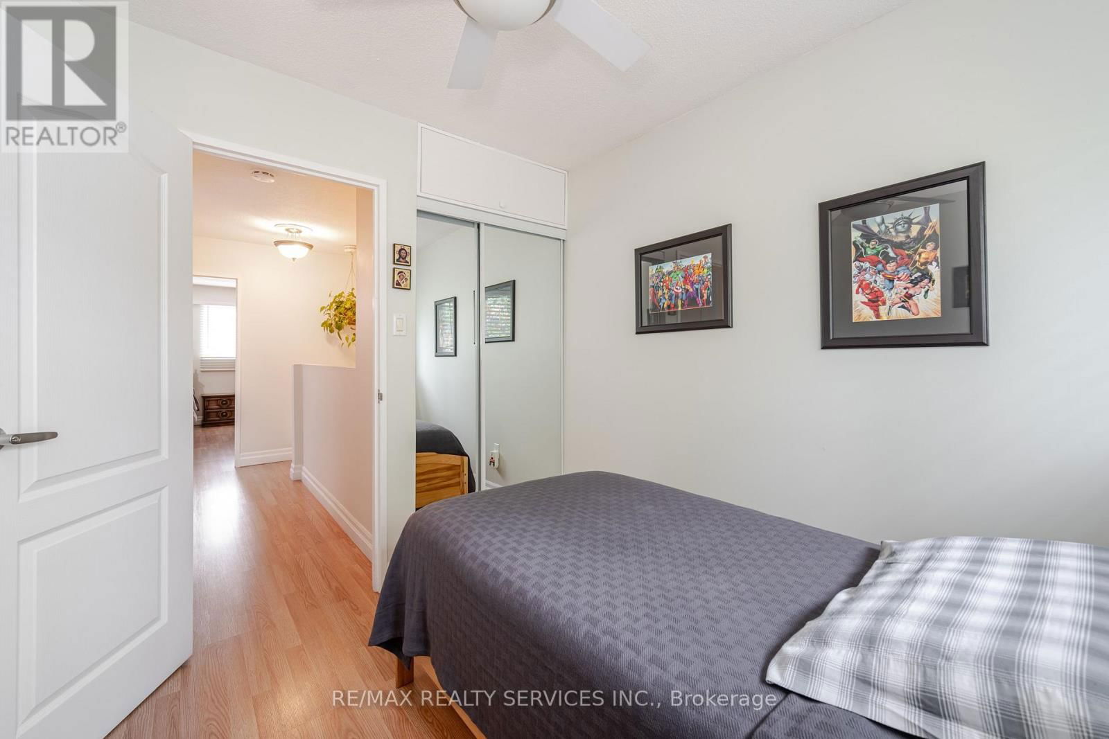 54 TARA PARK CRESCENT Image 28
