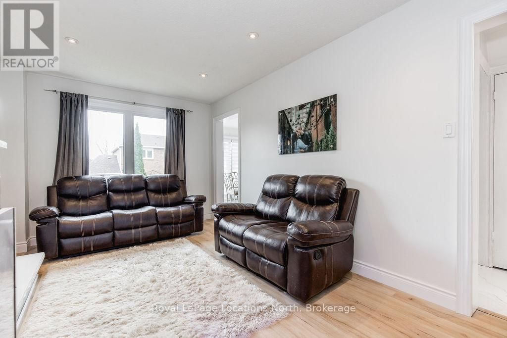 120 CANDY CRESCENT Image 15