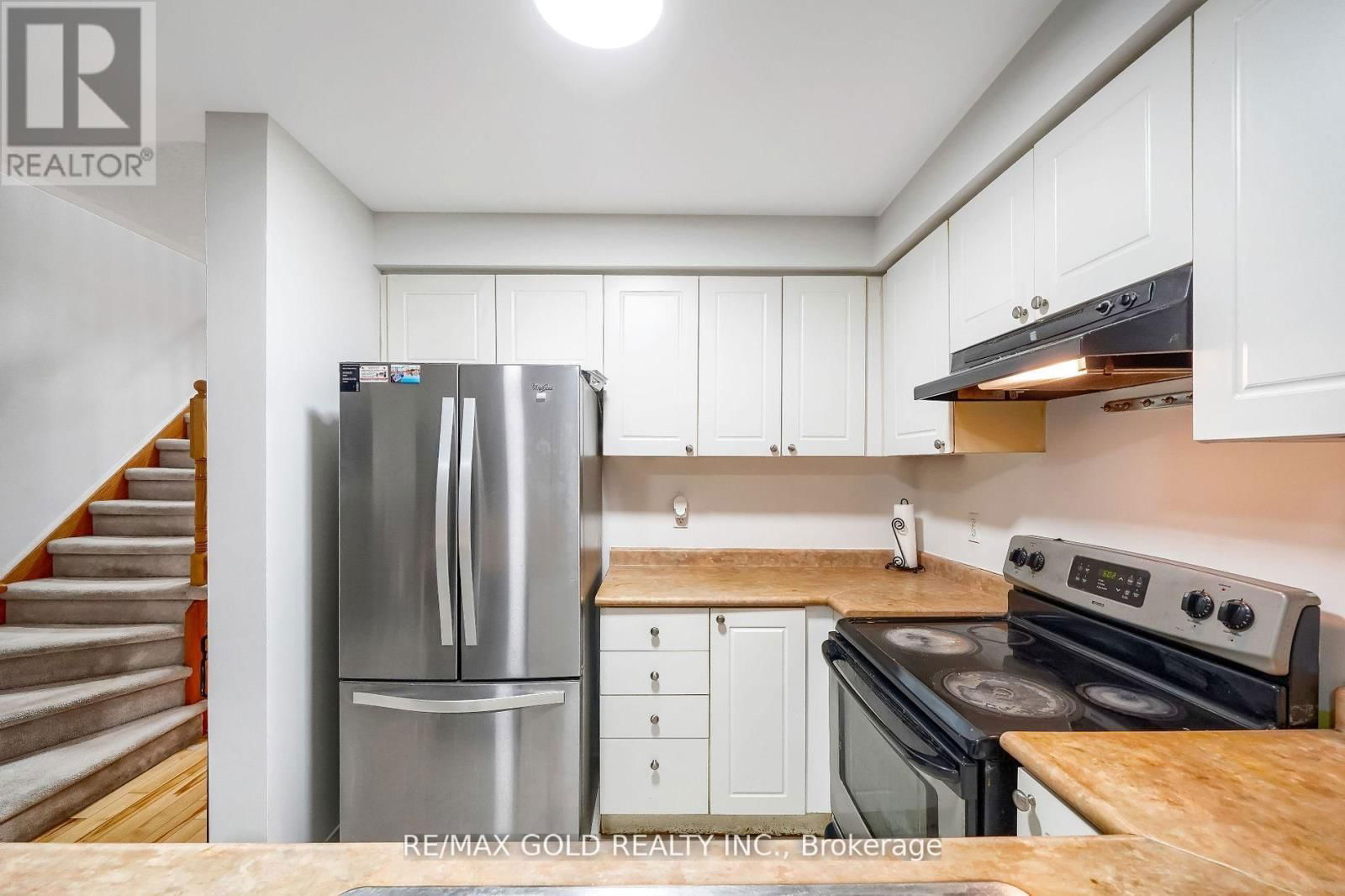 33 - 5055 HEATHERLEIGH AVENUE Image 12