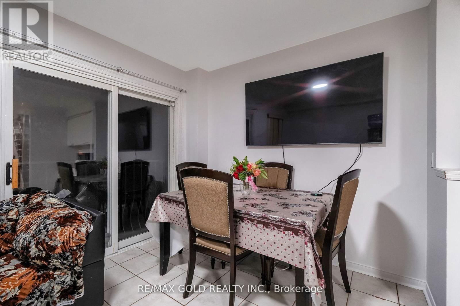 33 - 5055 HEATHERLEIGH AVENUE Image 14