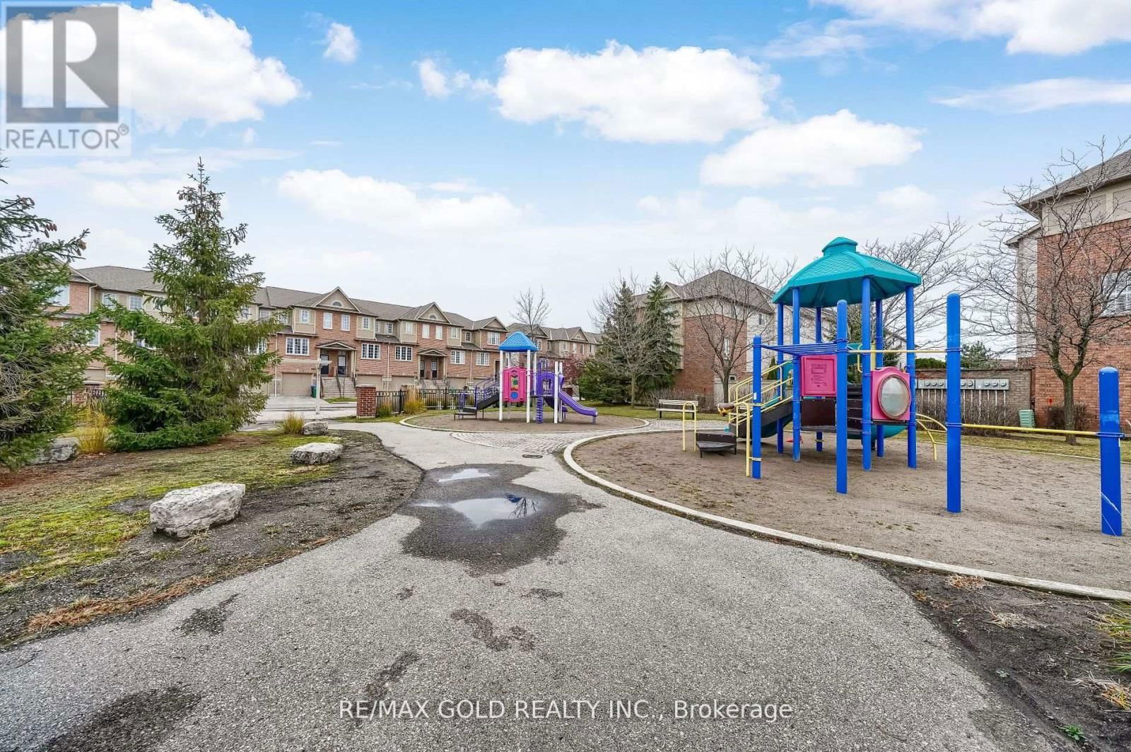 33 - 5055 HEATHERLEIGH AVENUE Image 33