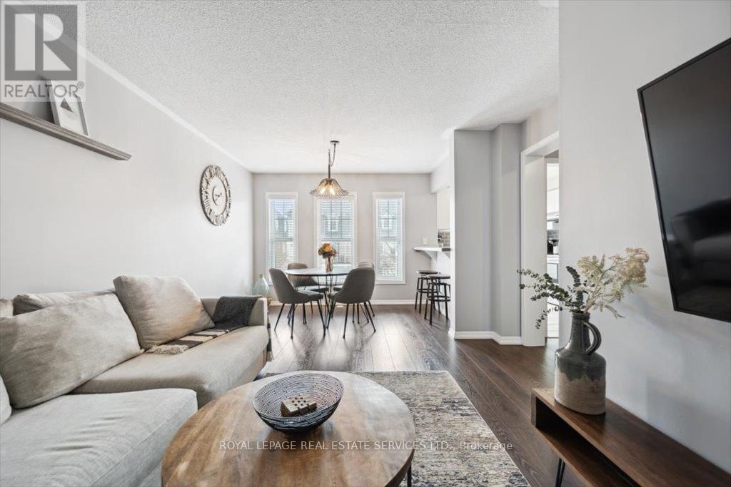 922 BRASSARD CIRCLE Image 1