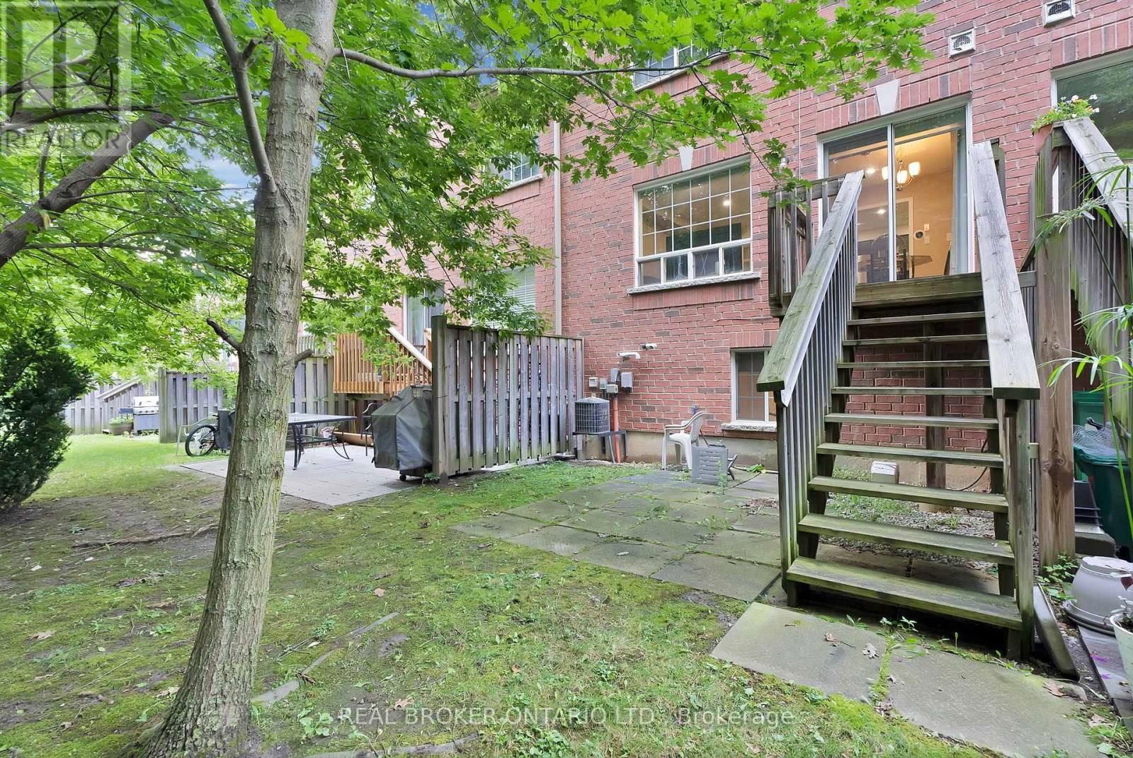 152 - 7360 ZINNIA PLACE Image 36