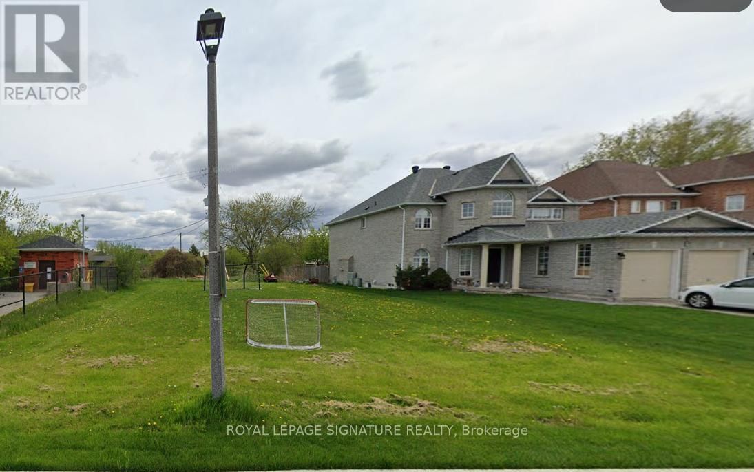 8 HARVESTVIEW AVENUE Image 2