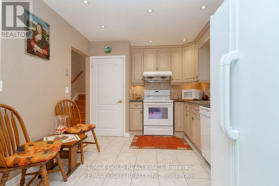 57 CATHCART CRESCENT Image 15