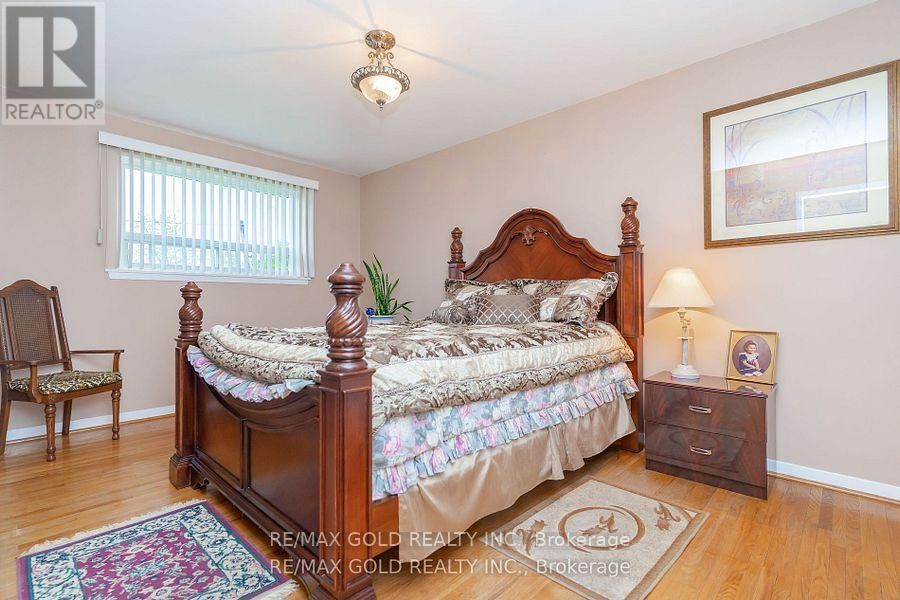 57 CATHCART CRESCENT Image 19