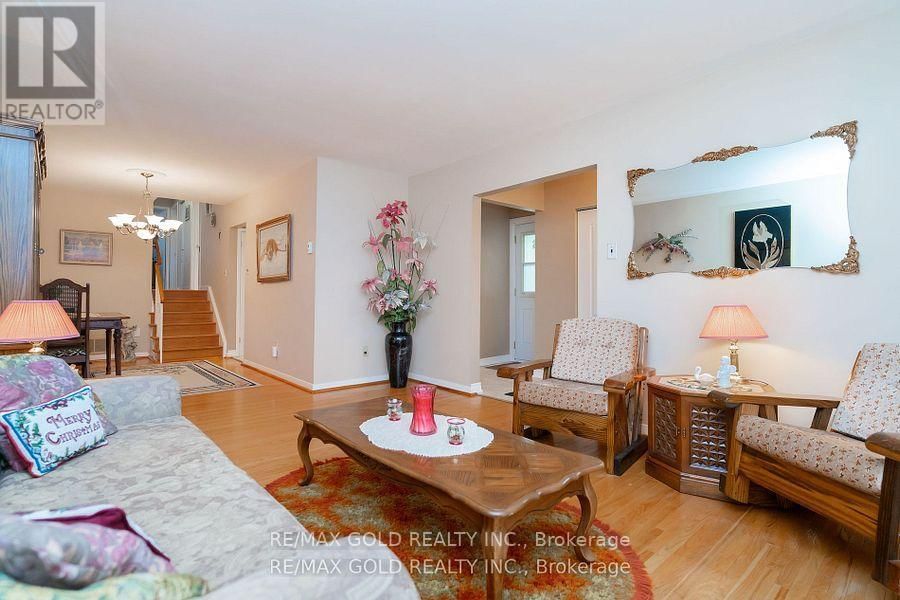 57 CATHCART CRESCENT Image 9