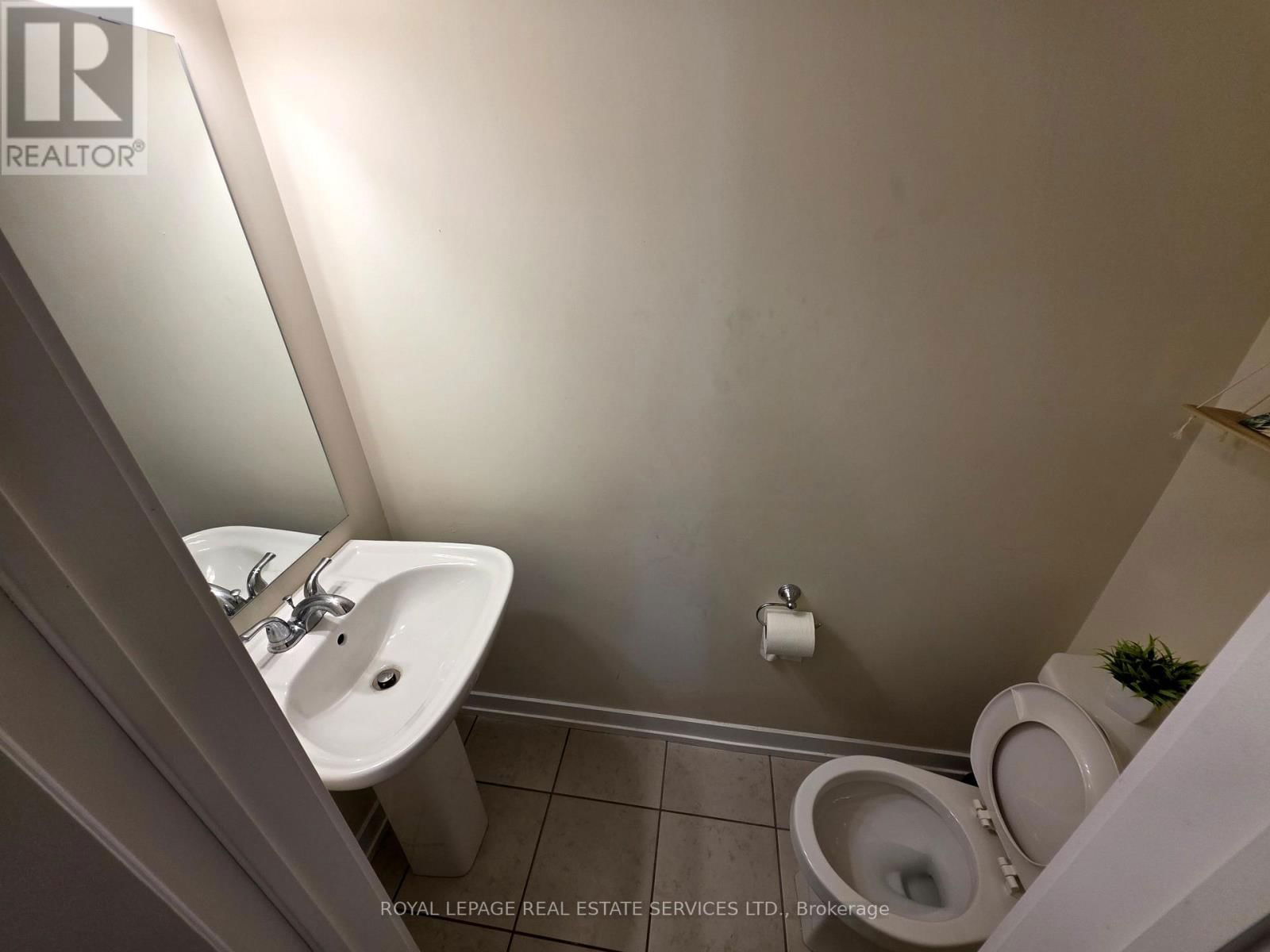 234 - 2355 SHEPPARD AVENUE WEST Image 7