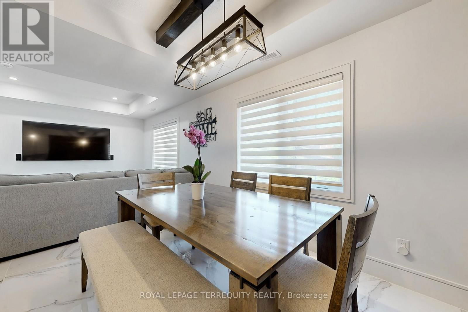 2 - 15 FORBES AVENUE Image 10
