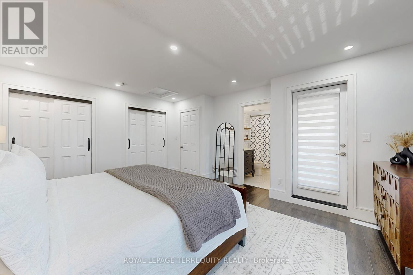 2 - 15 FORBES AVENUE Image 23
