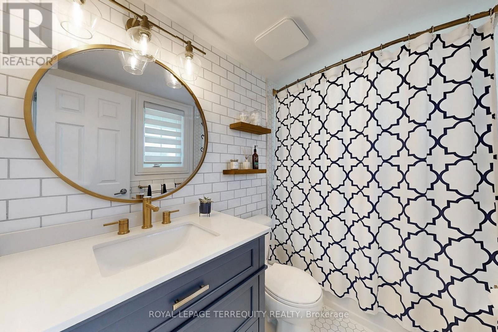 2 - 15 FORBES AVENUE Image 25