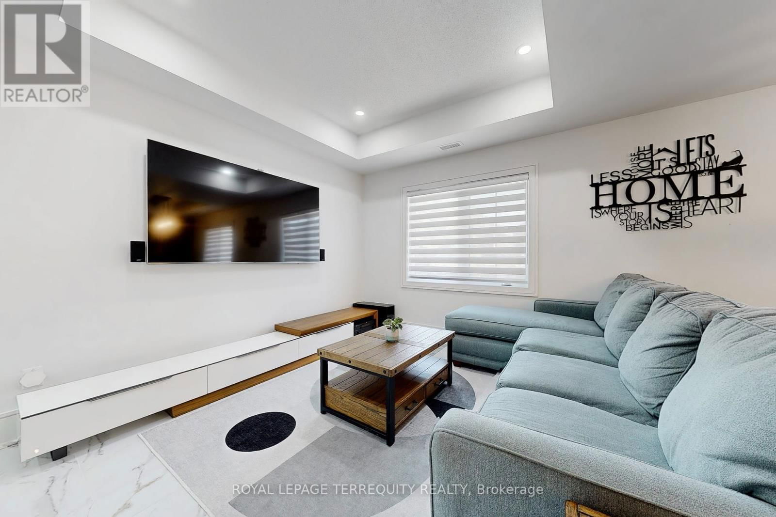 2 - 15 FORBES AVENUE Image 6