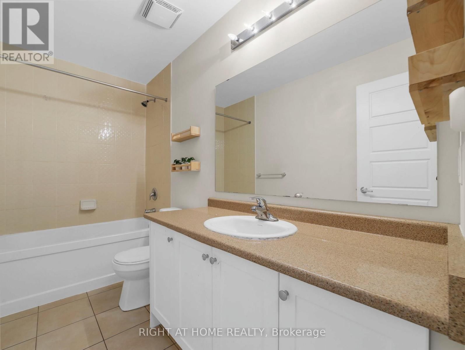 64 MCLAUGHLIN AVENUE Image 28
