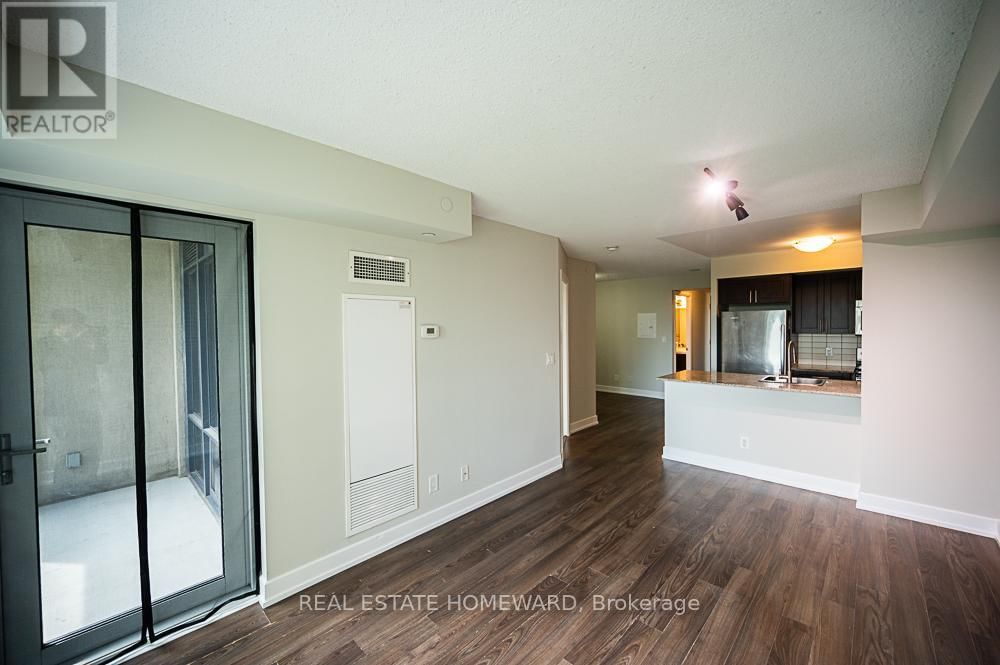 404 - 6 EVA ROAD Image 10