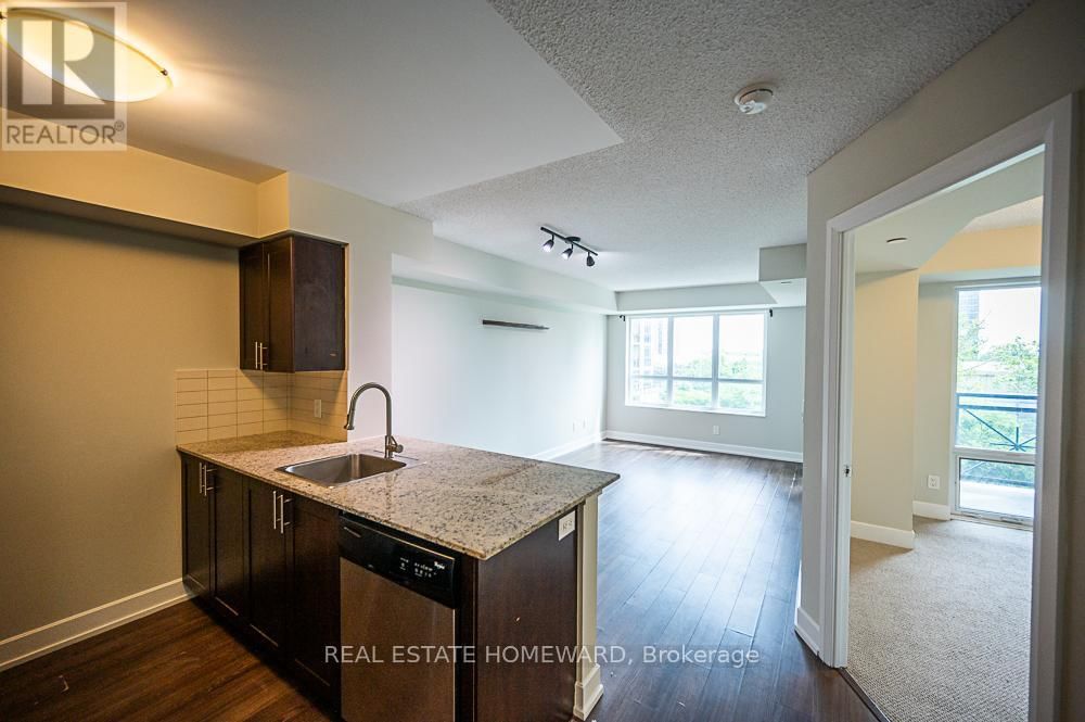 404 - 6 EVA ROAD Image 11