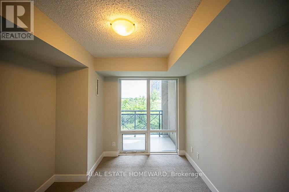 404 - 6 EVA ROAD Image 32