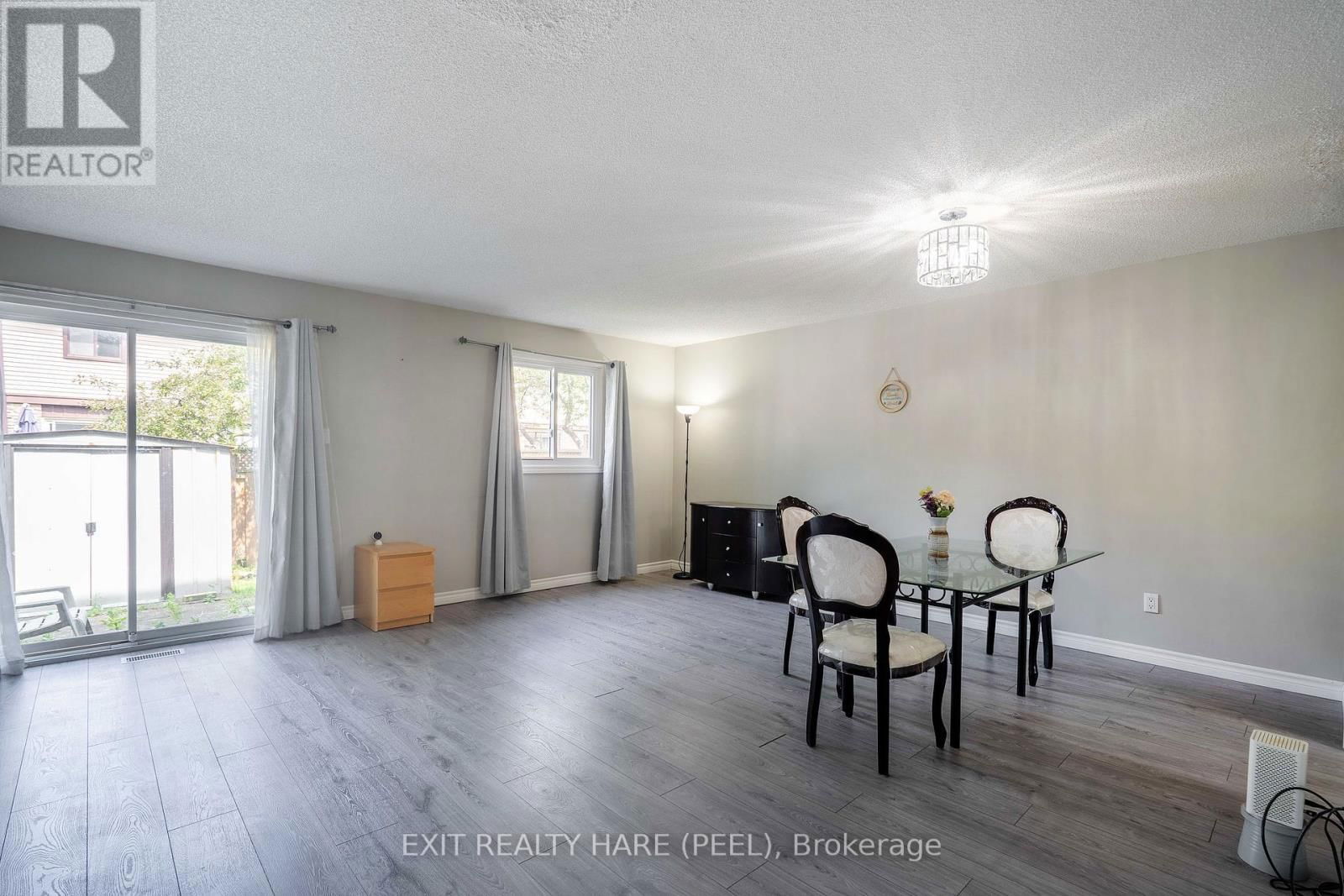 51 - 93 HANSEN ROAD Image 37