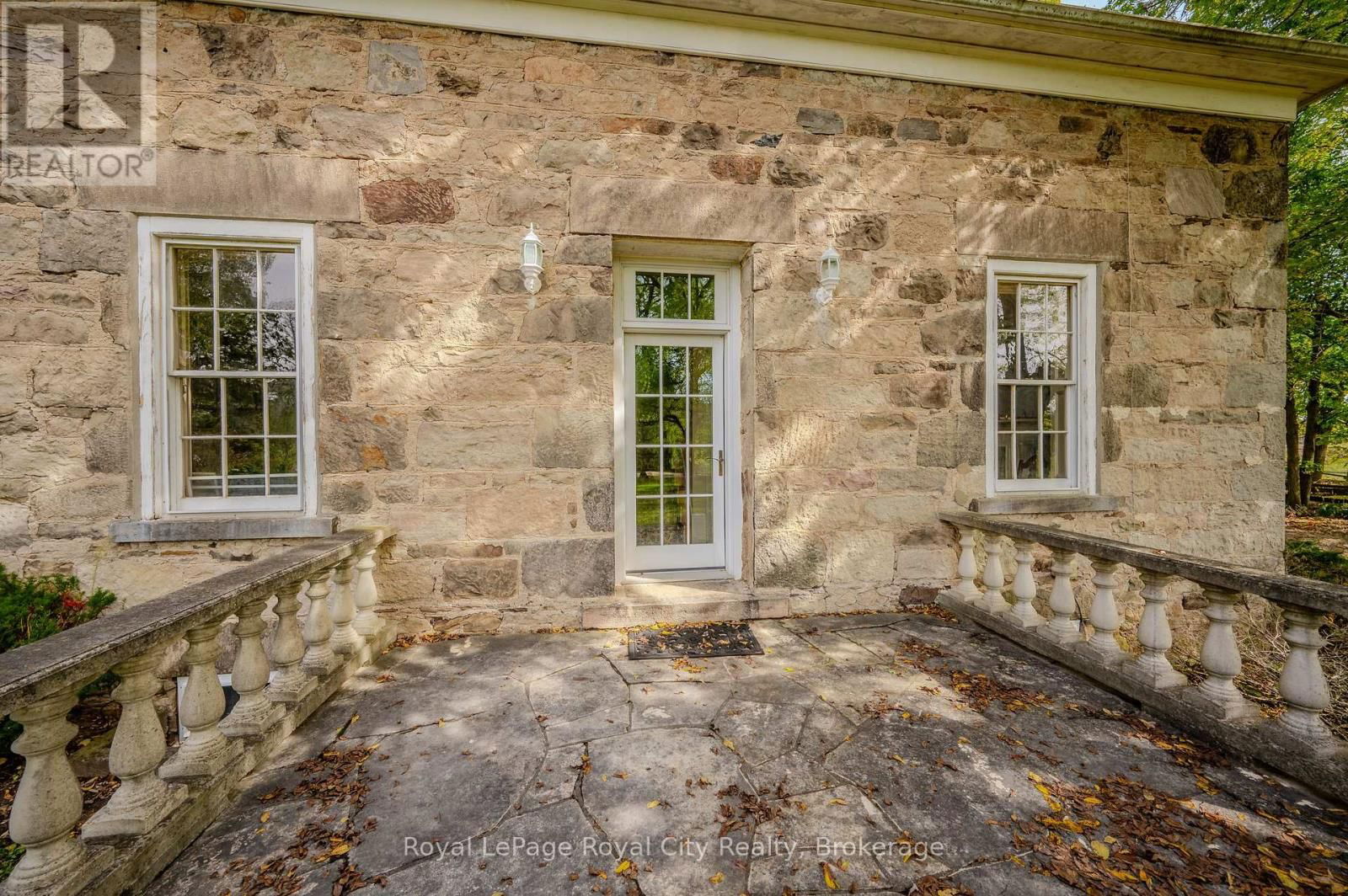 13265 NASSAGAWEYA PUSLINCH TOWNLINE Image 3