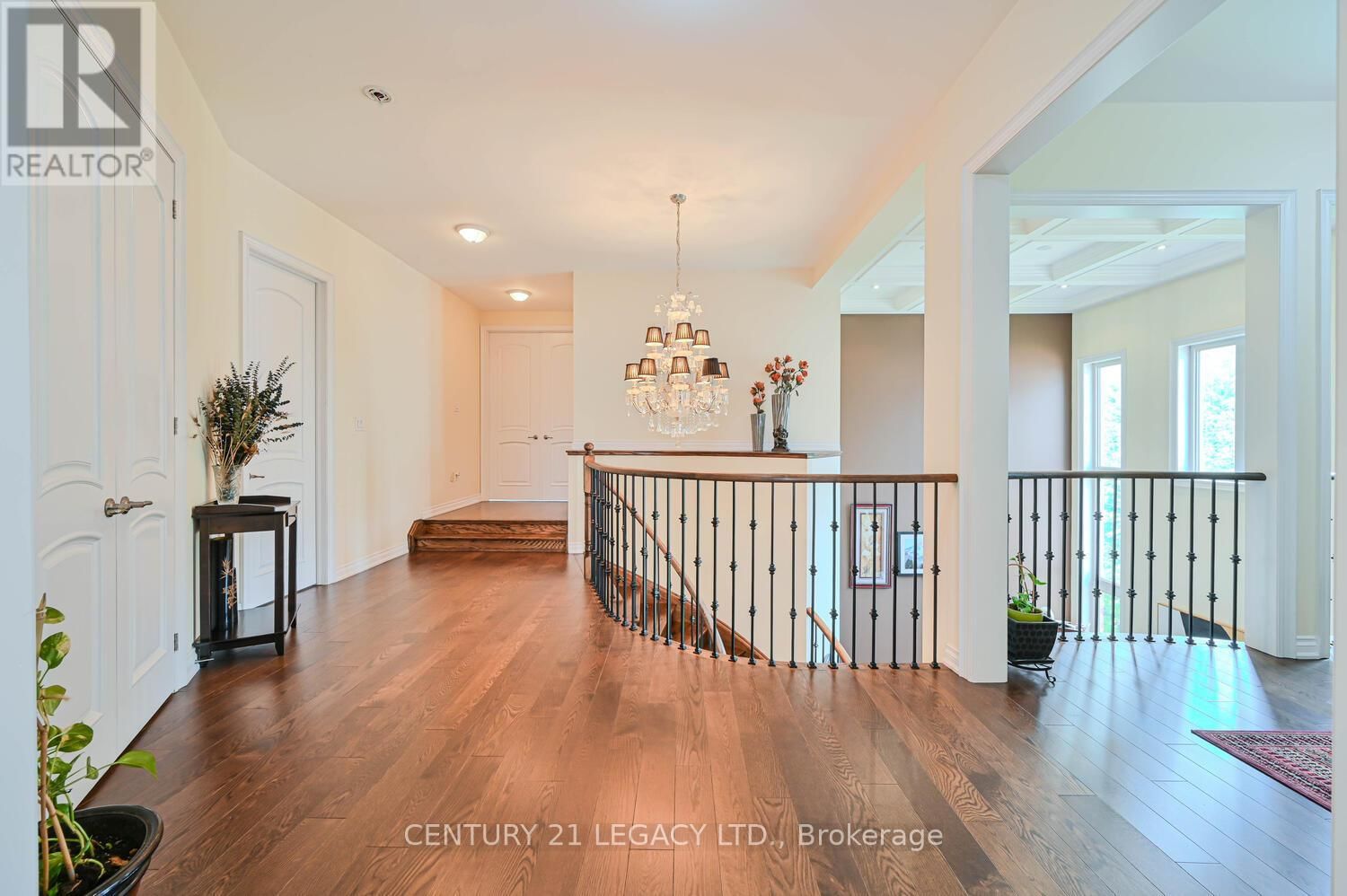 34 CANNINGTON CRESCENT Image 26