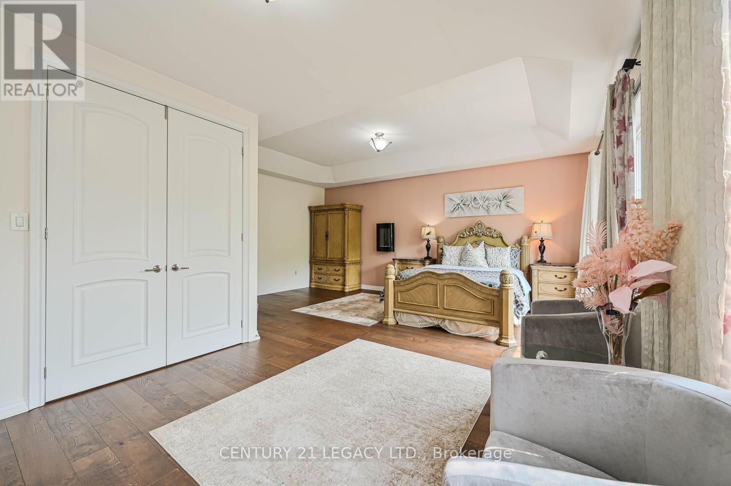34 CANNINGTON CRESCENT Image 29