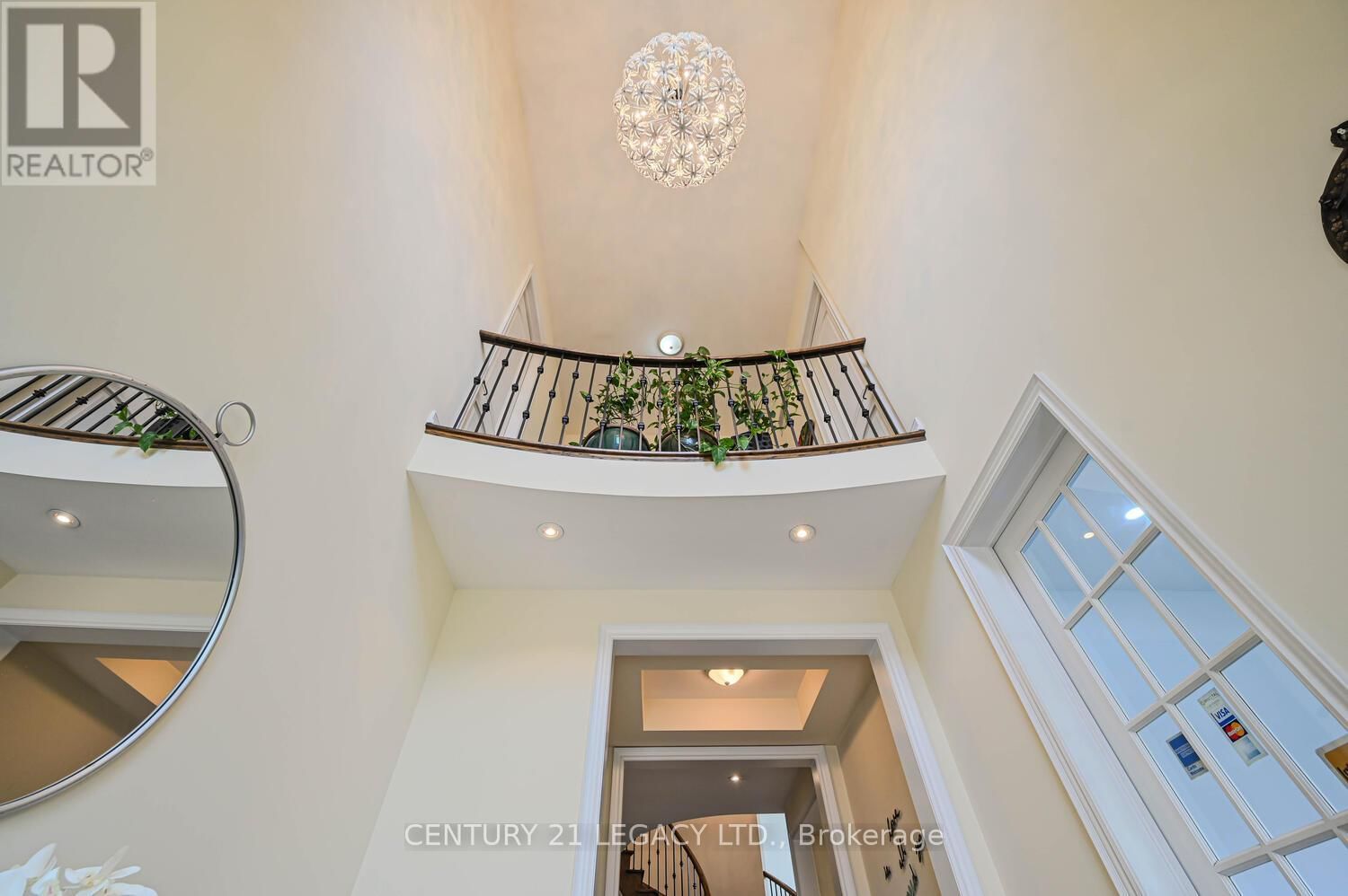 34 CANNINGTON CRESCENT Image 5