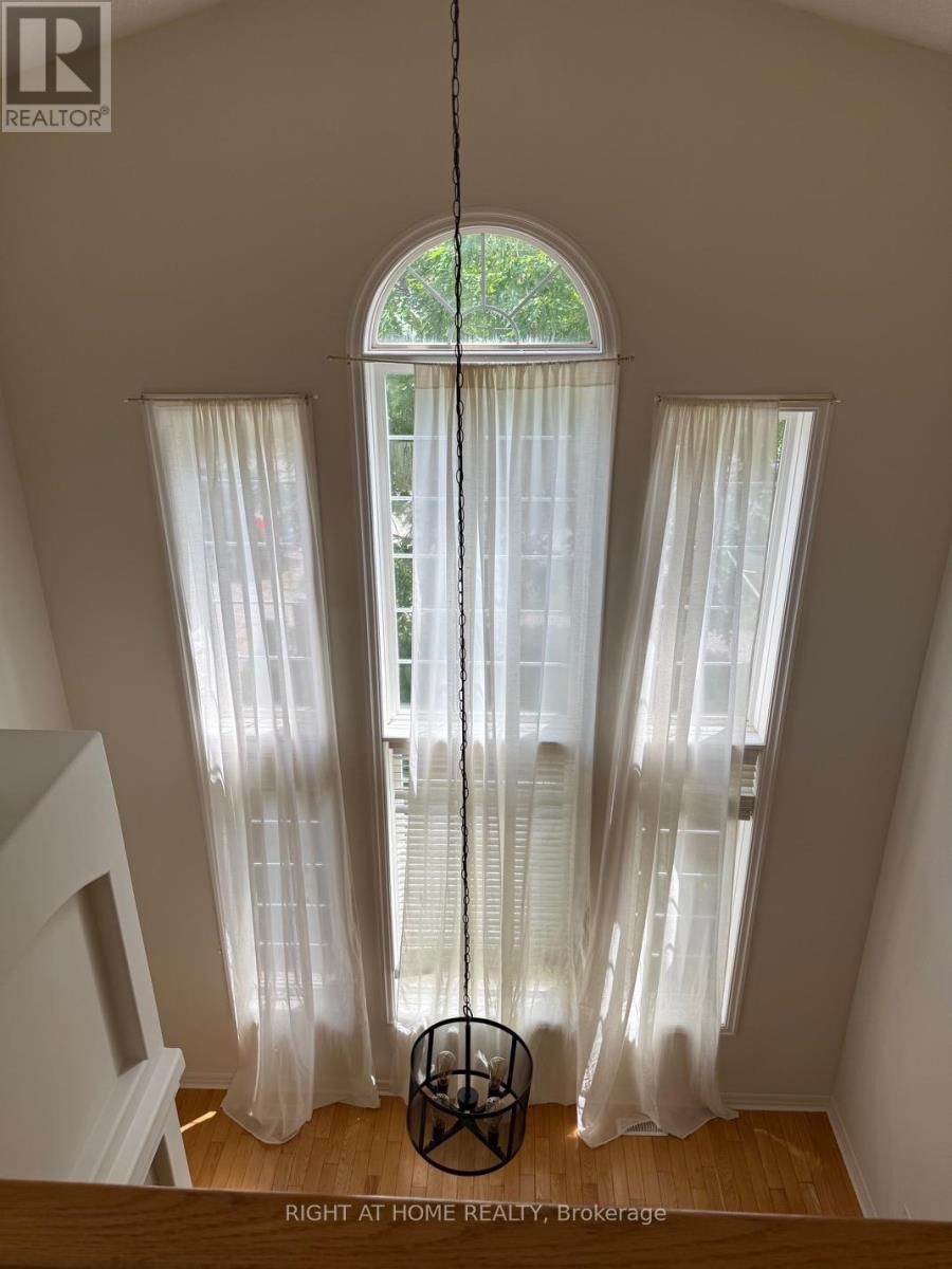 2499 SCOTCH PINE DRIVE Image 21